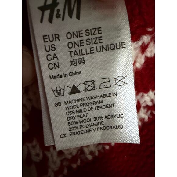 LOGG H&M red white holiday Christmas scarf shawl wool warm festive pckts 83x12 - Picture 4 of 11